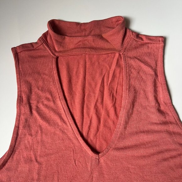 Express One Eleven Sleeveless Turtleneck Tank Top – XS - Picture 2 of 5